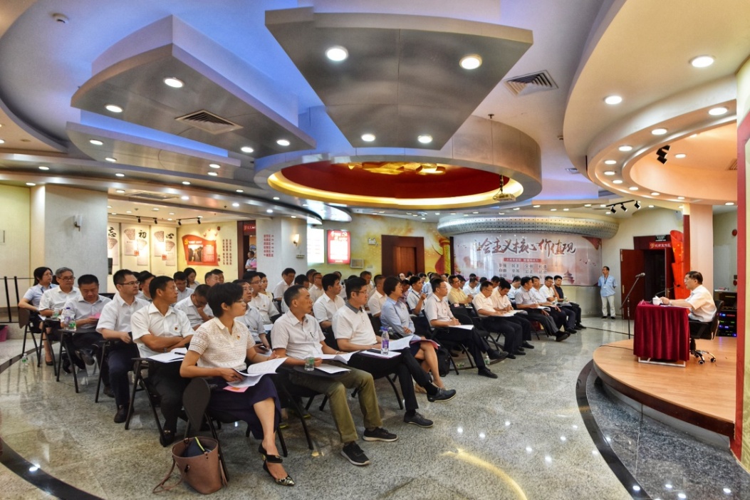 廣晟公司舉行“不忘初心、牢記使命”主題教育專題黨課